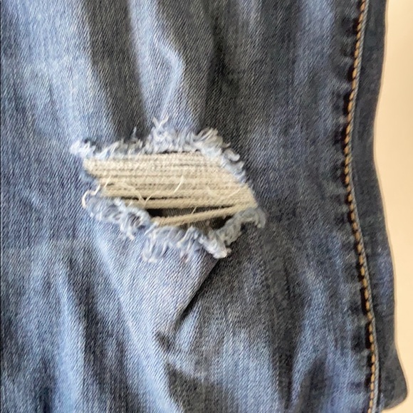 Medium Wash Aeropostale Jeans - Picture 2 of 3